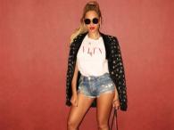 Beyonce pokazuje nogi w jeansowych szortach